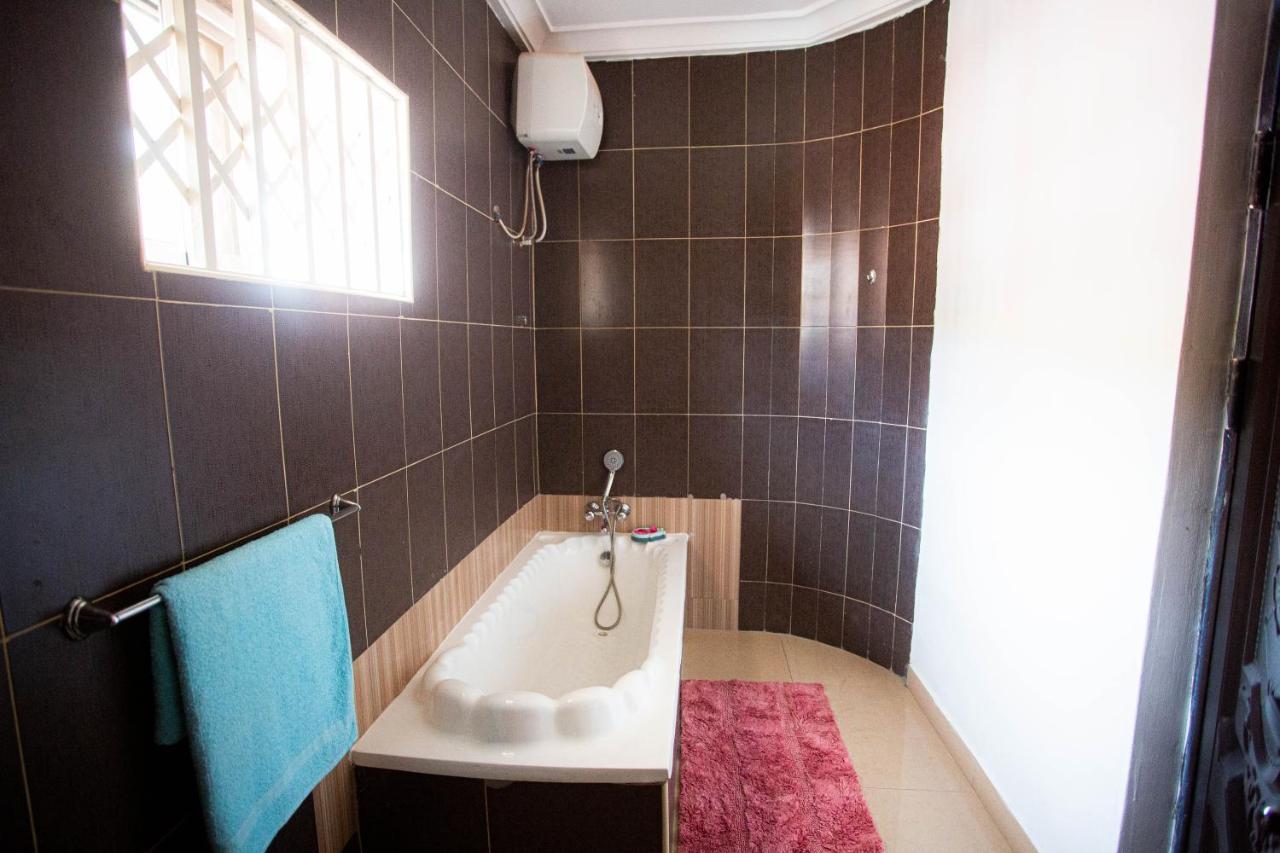 Accra Luxury Homes @ East Legon Extérieur photo